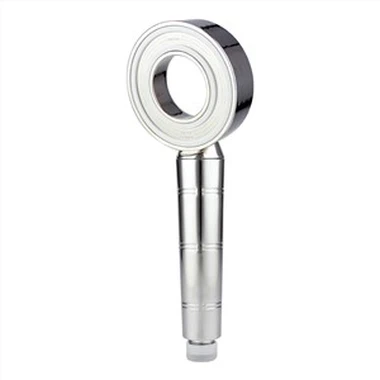 Głowica prysznicowa, którą można rozebrać za pomocą wkładu filtracyjnego